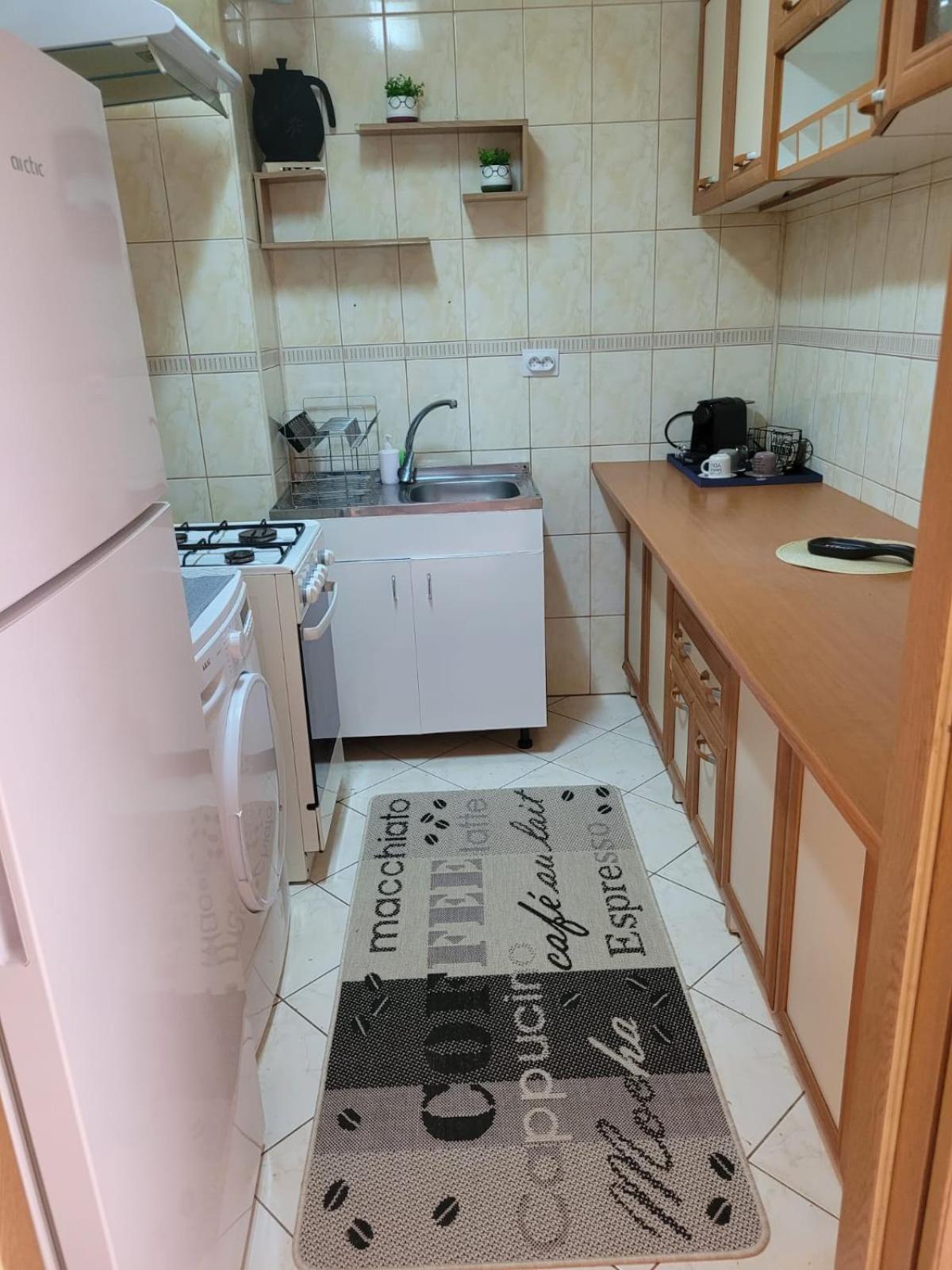Cuibusor De Vara Constanta Luaran gambar